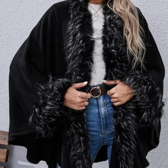 Classic Black faux Fur trim Cardigan - Picture 2 of 7